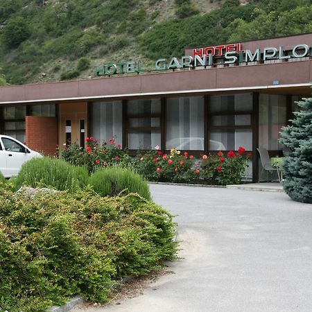 Hotel Garni Simplon Brigerbad Bagian luar foto