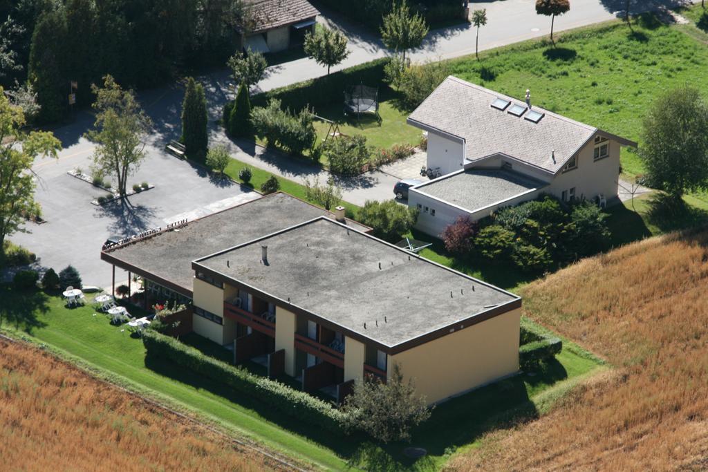 Hotel Garni Simplon Brigerbad Bagian luar foto